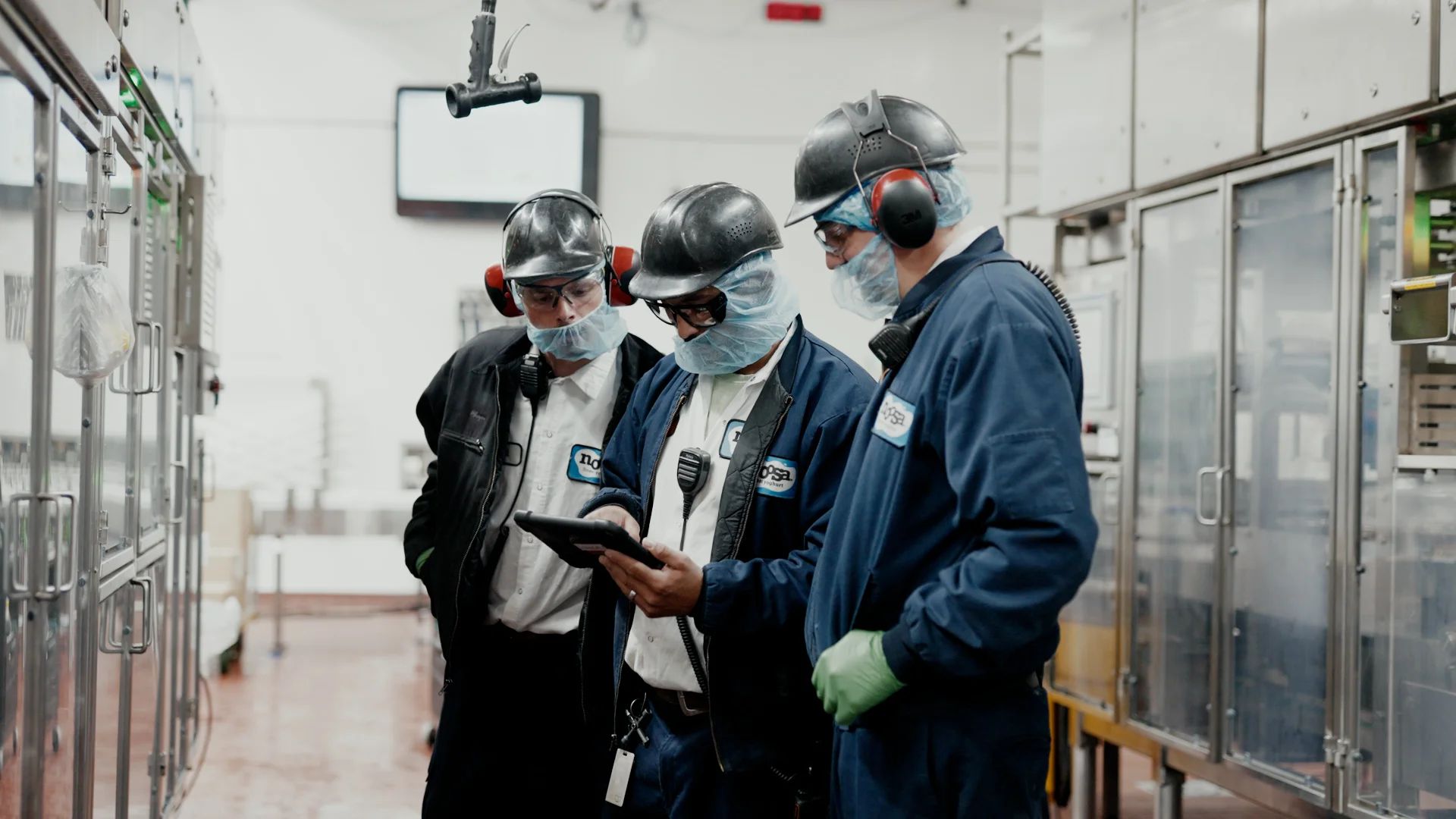 How Can IoT Devices Minimize Downtime In A Manufacturing Plant?