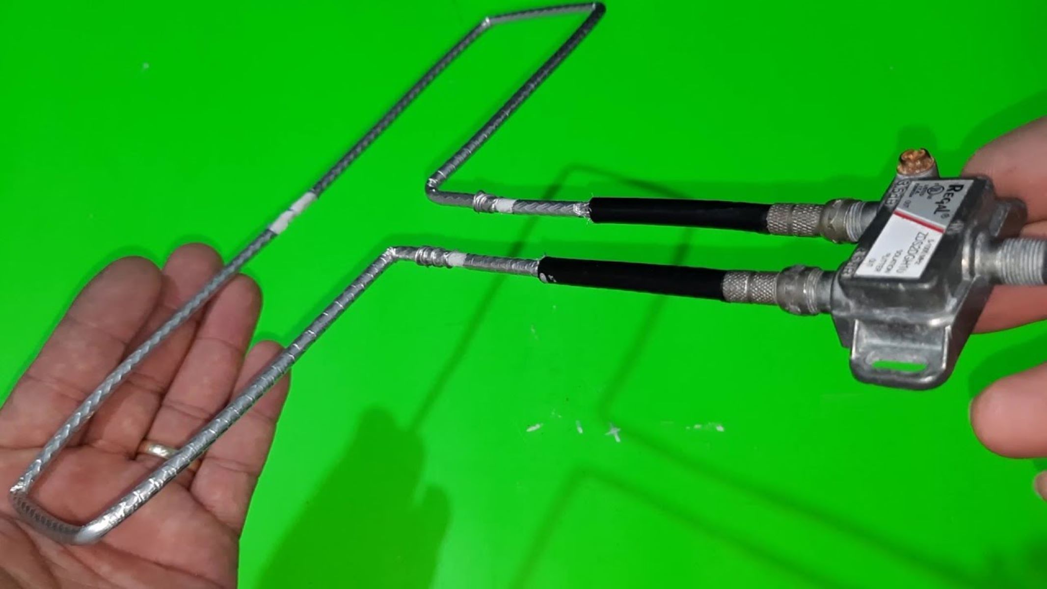 How To Connect Coaxial Cable To Tv Antenna