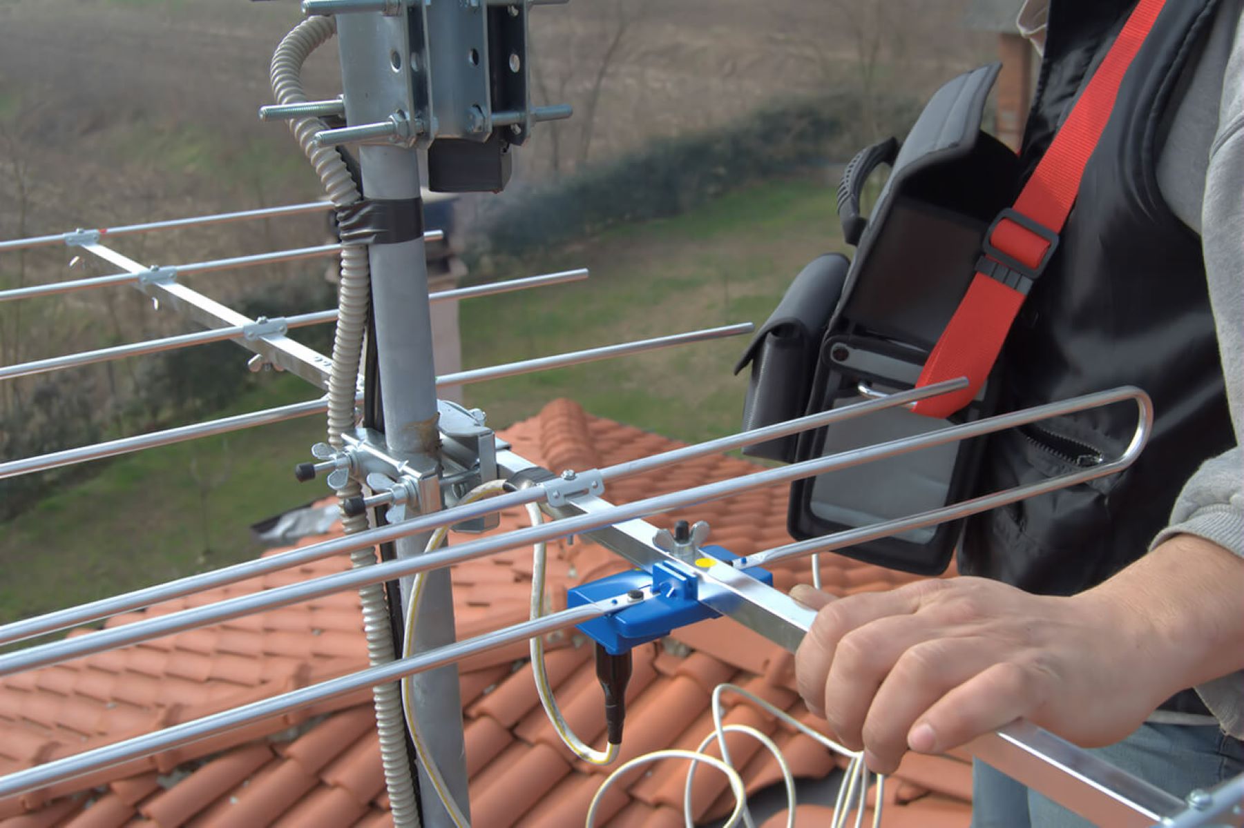 How To Ground A Tv Antenna
