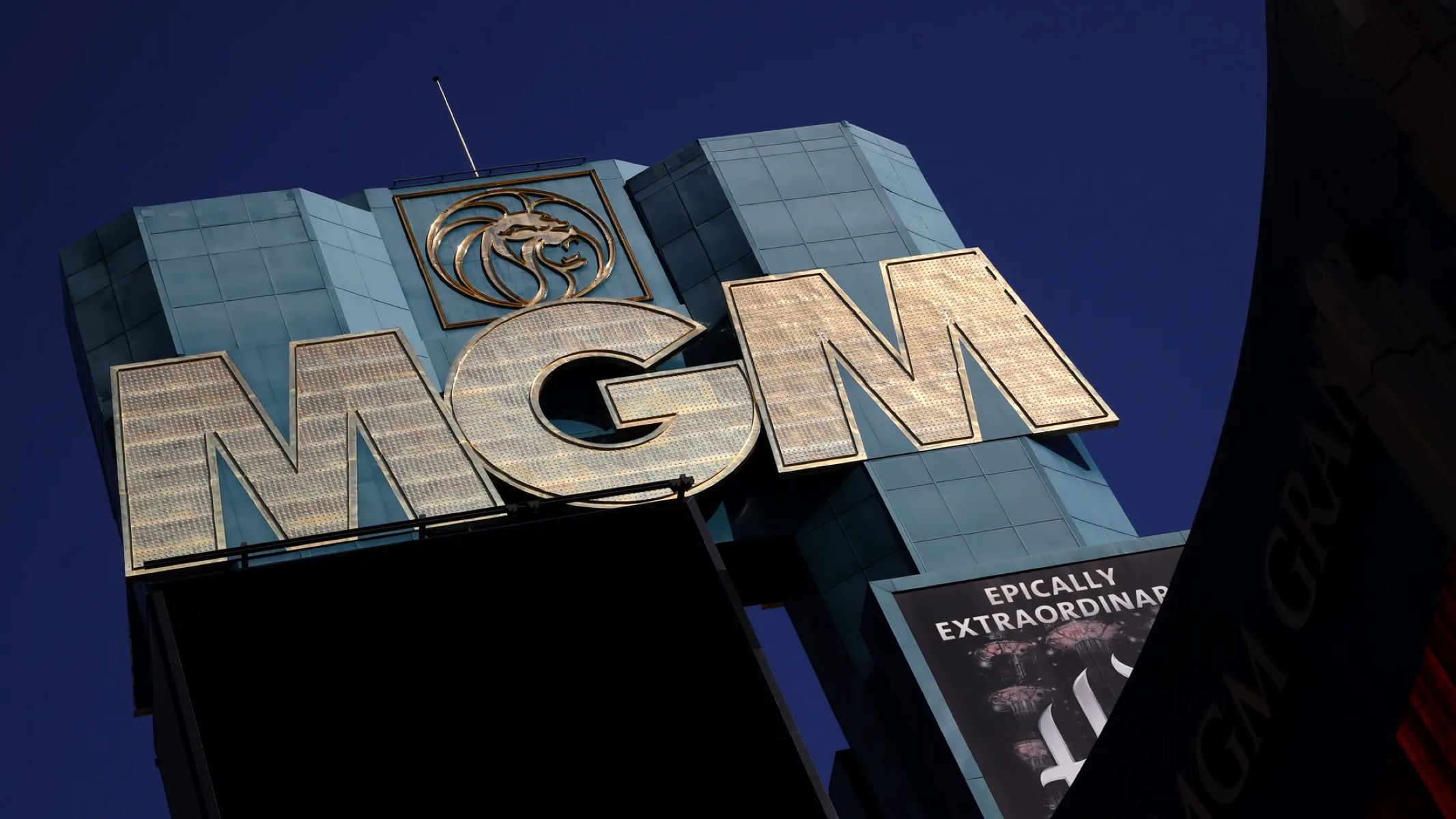 outage-continues-as-hackers-claim-responsibility-for-mgm-cyberattack