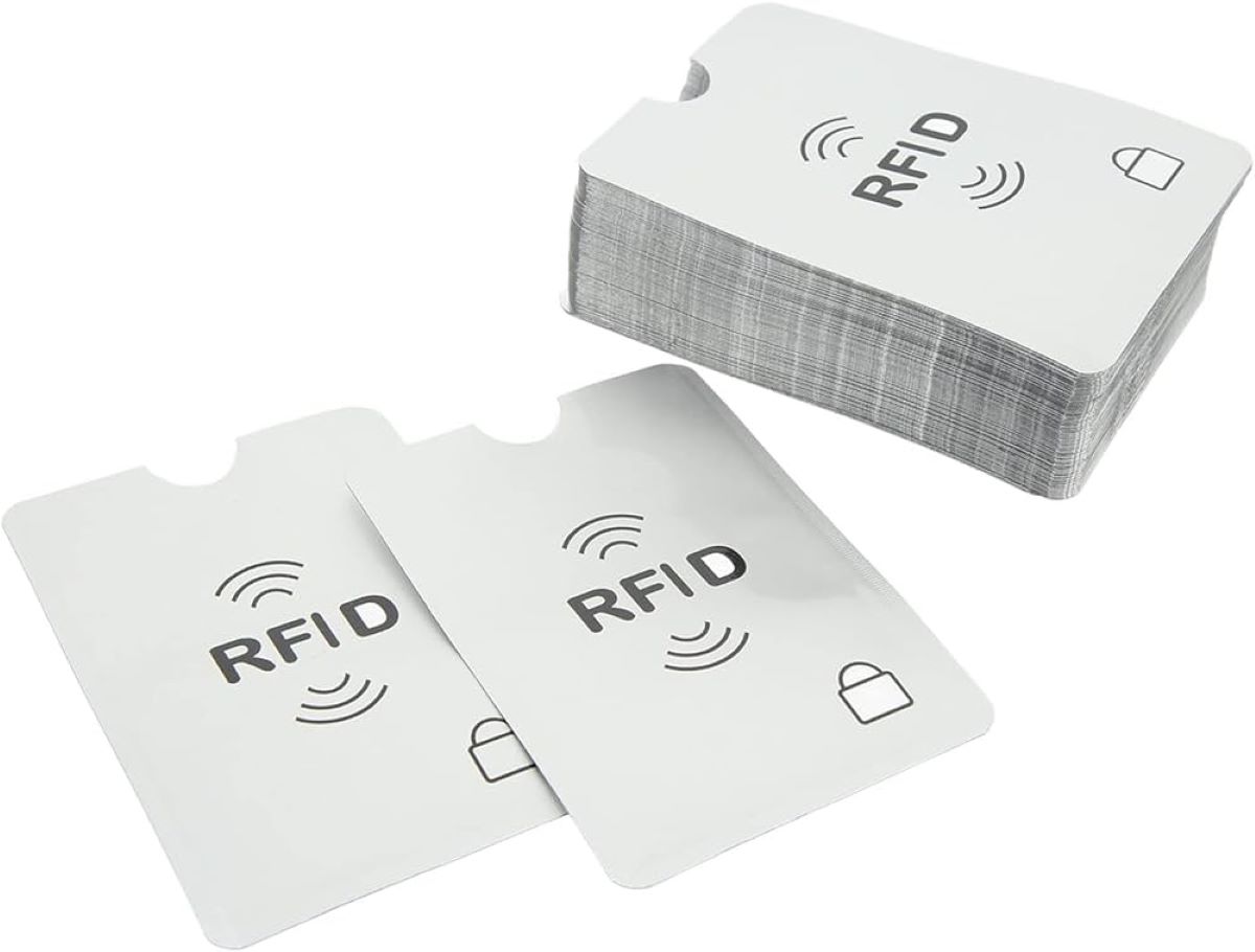 10 Amazing Credit Card Sleeves With RFID Protection For 2024