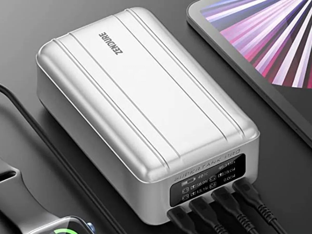 Portable Power Bank with AC Outlet, 65W/110V Portable Laptop Charger Battery  Ban