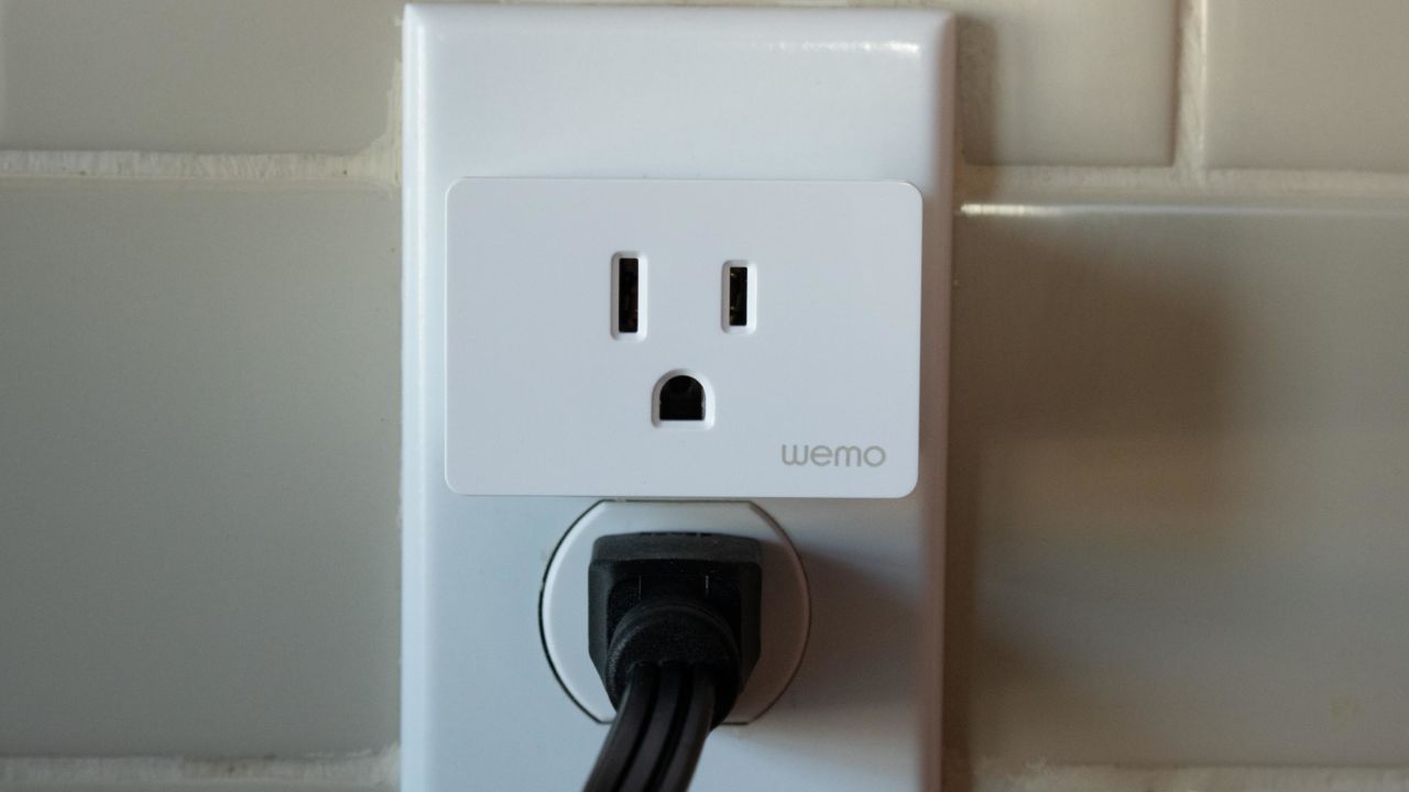 11-best-smart-home-plugs-for-2023