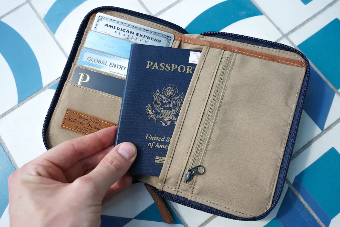 12 Amazing Passport Holder RFID Blocking For 2023 | Robots.net