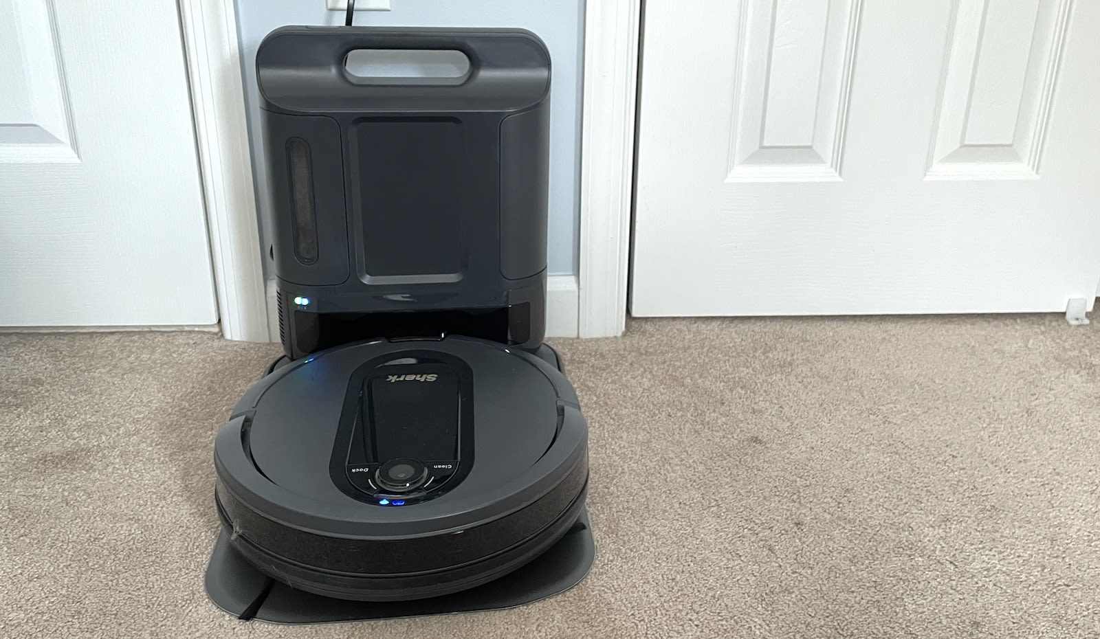 15-best-self-emptying-robot-vacuums-for-2023