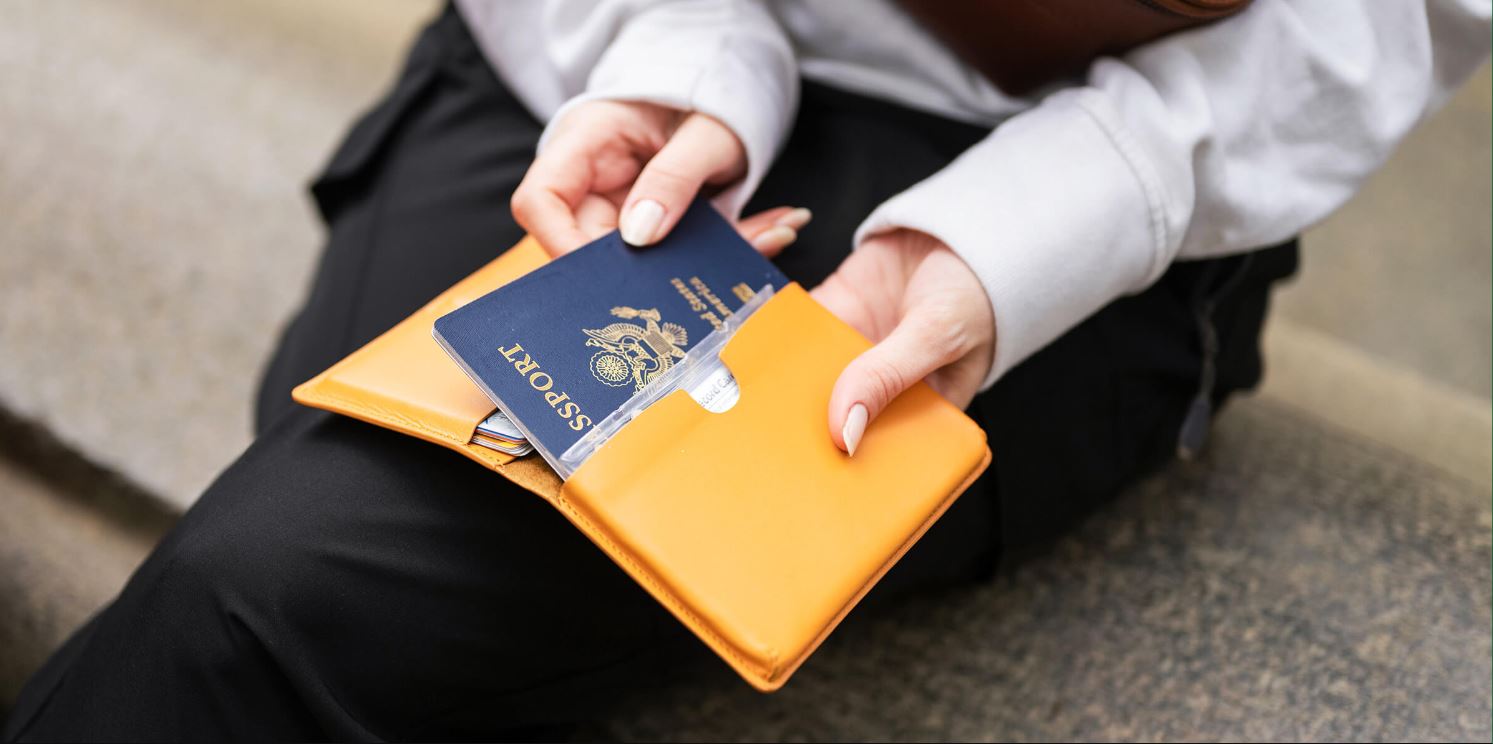 8 Amazing RFID Blocking Passport Holder For 2024