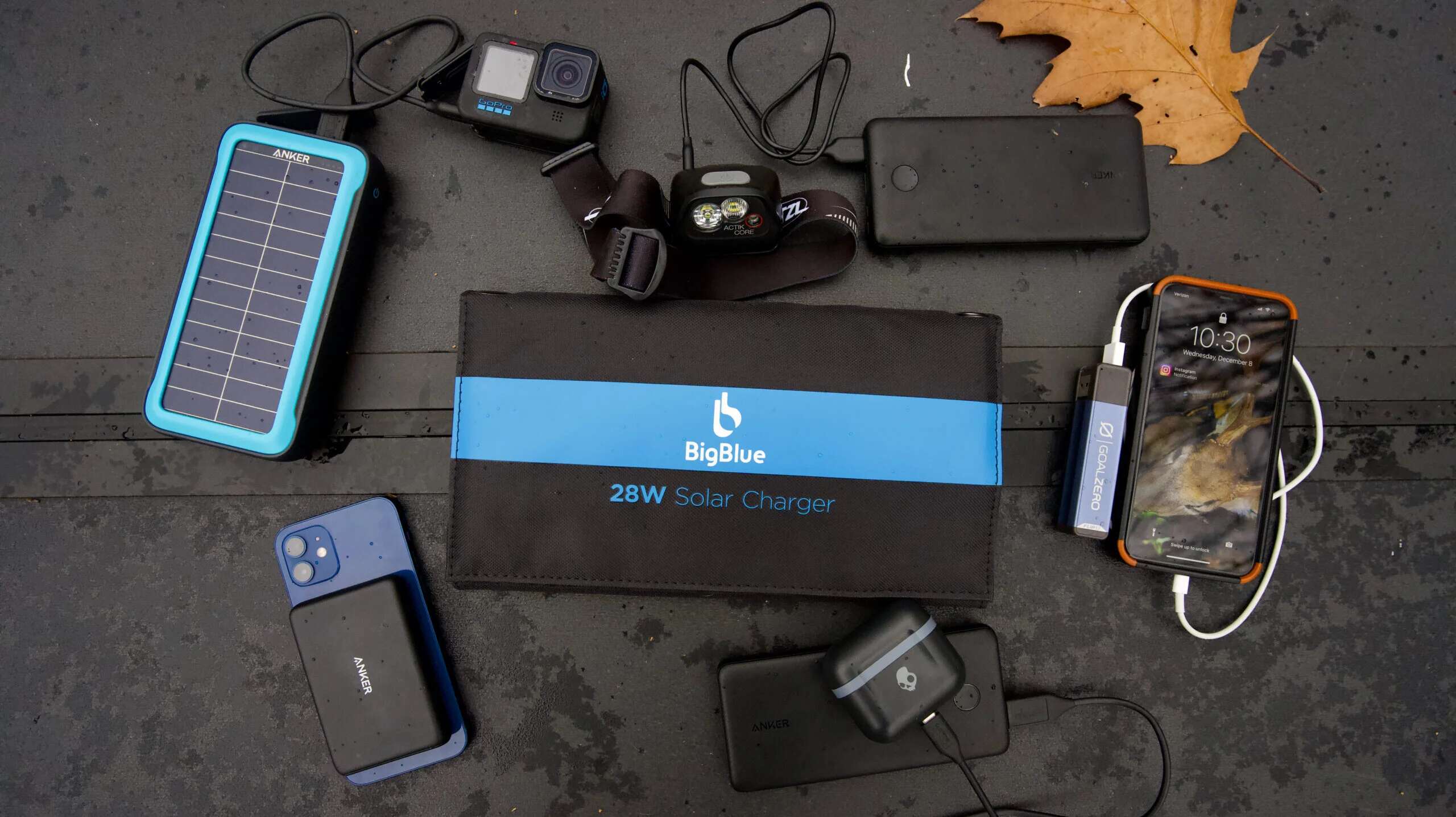 9 Amazing Solar Powered Power Bank For 2024