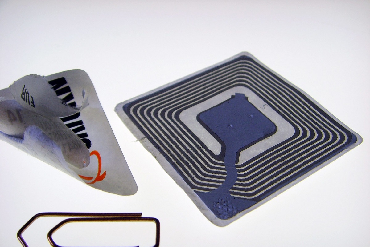 How Are RFID Tags Powered