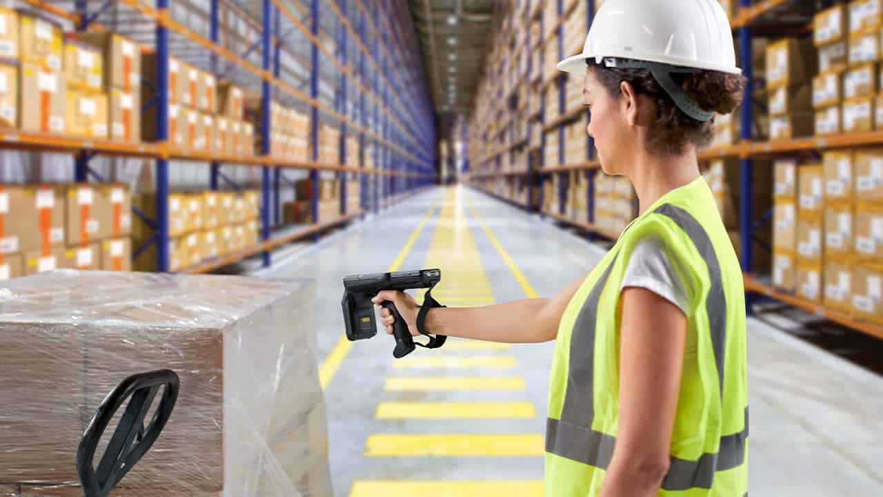 How Does RFID Work In Warehouse