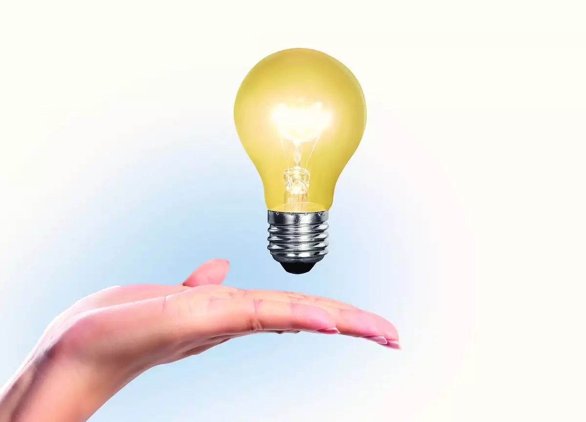 How Long Do Smart Light Bulbs Last