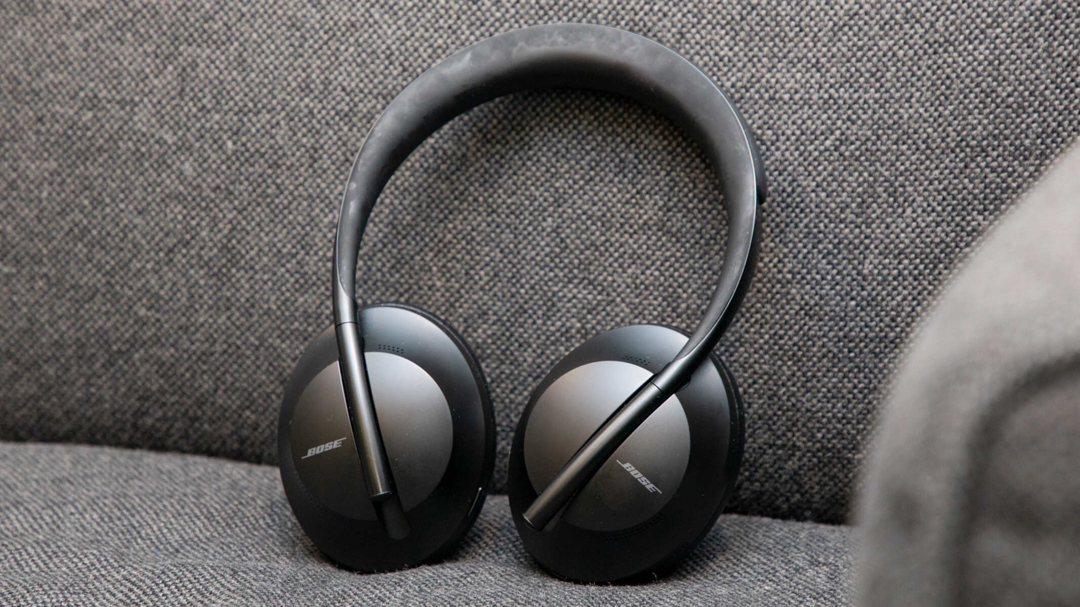 How To Clean Bose Noise Cancelling Headphones