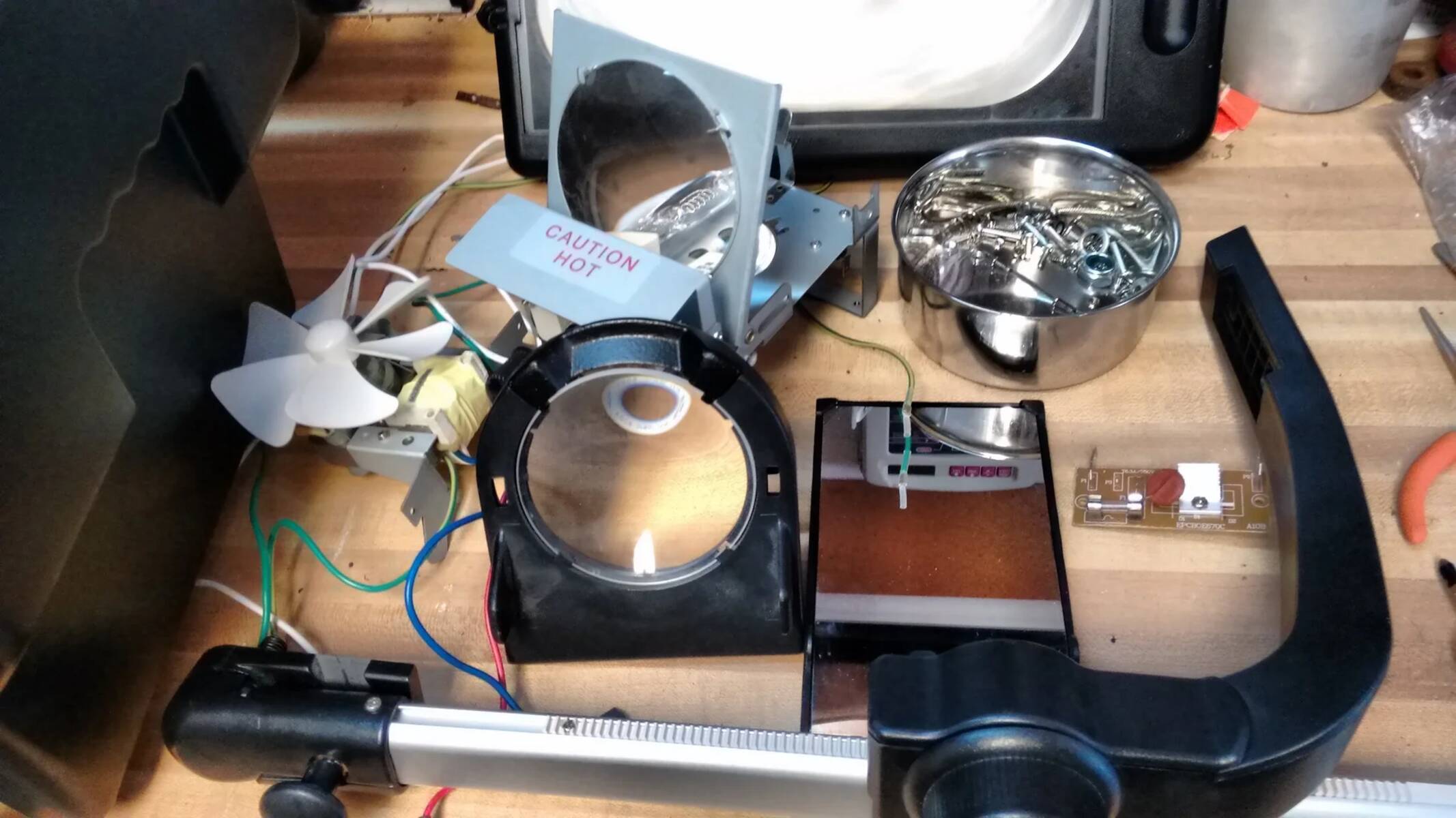 how-to-fix-a-projector-lens