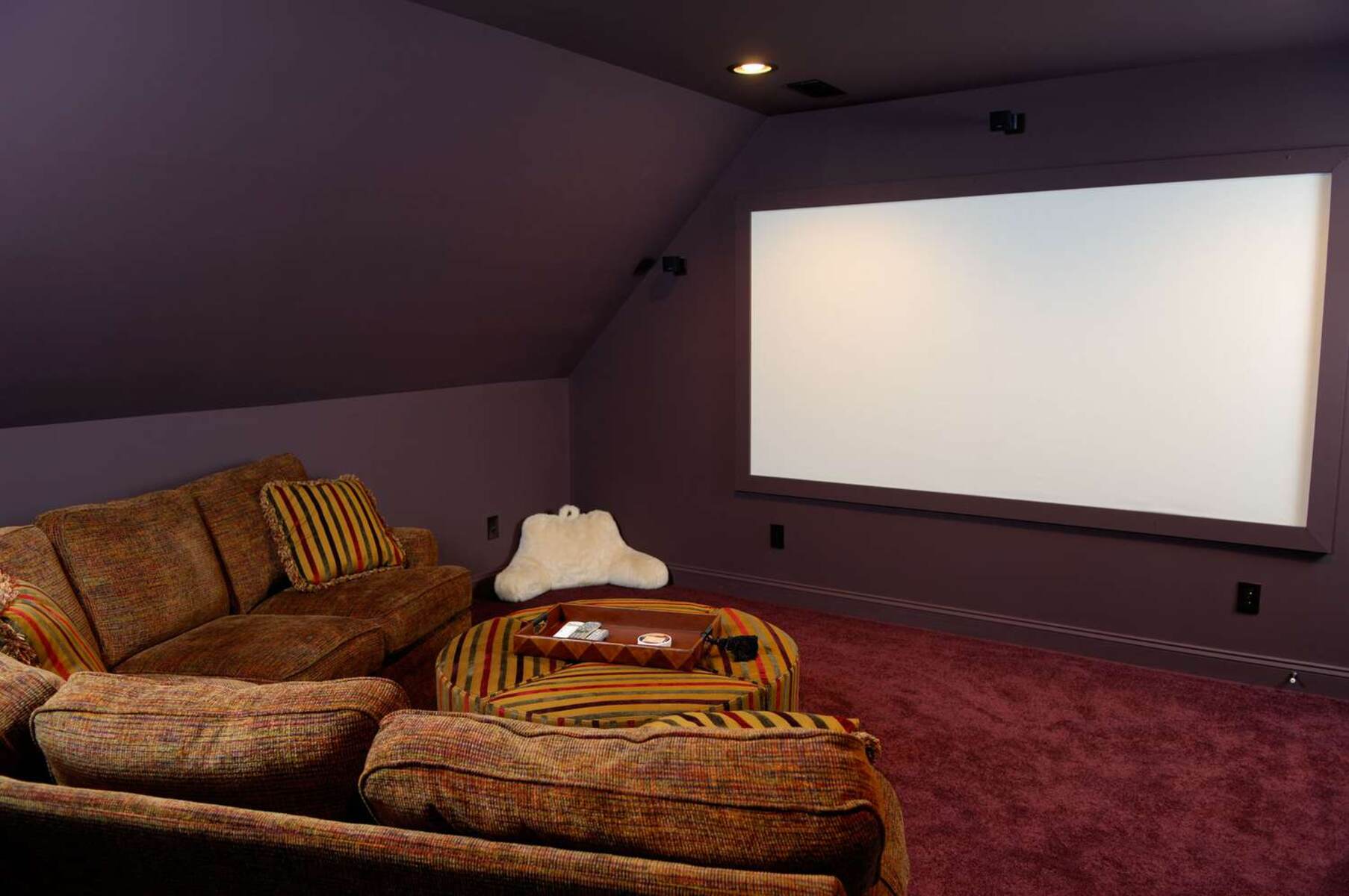 how-to-hook-soundbar-to-projector