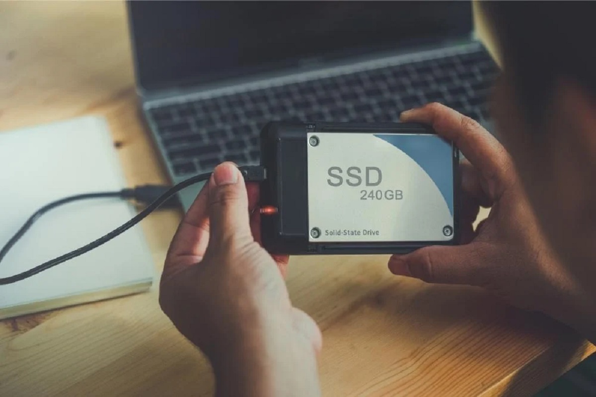 How To Install SSD In Laptop Without Reinstalling Windows