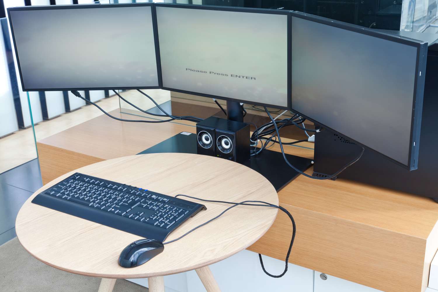 how-to-run-3-monitors-on-1-graphics-card