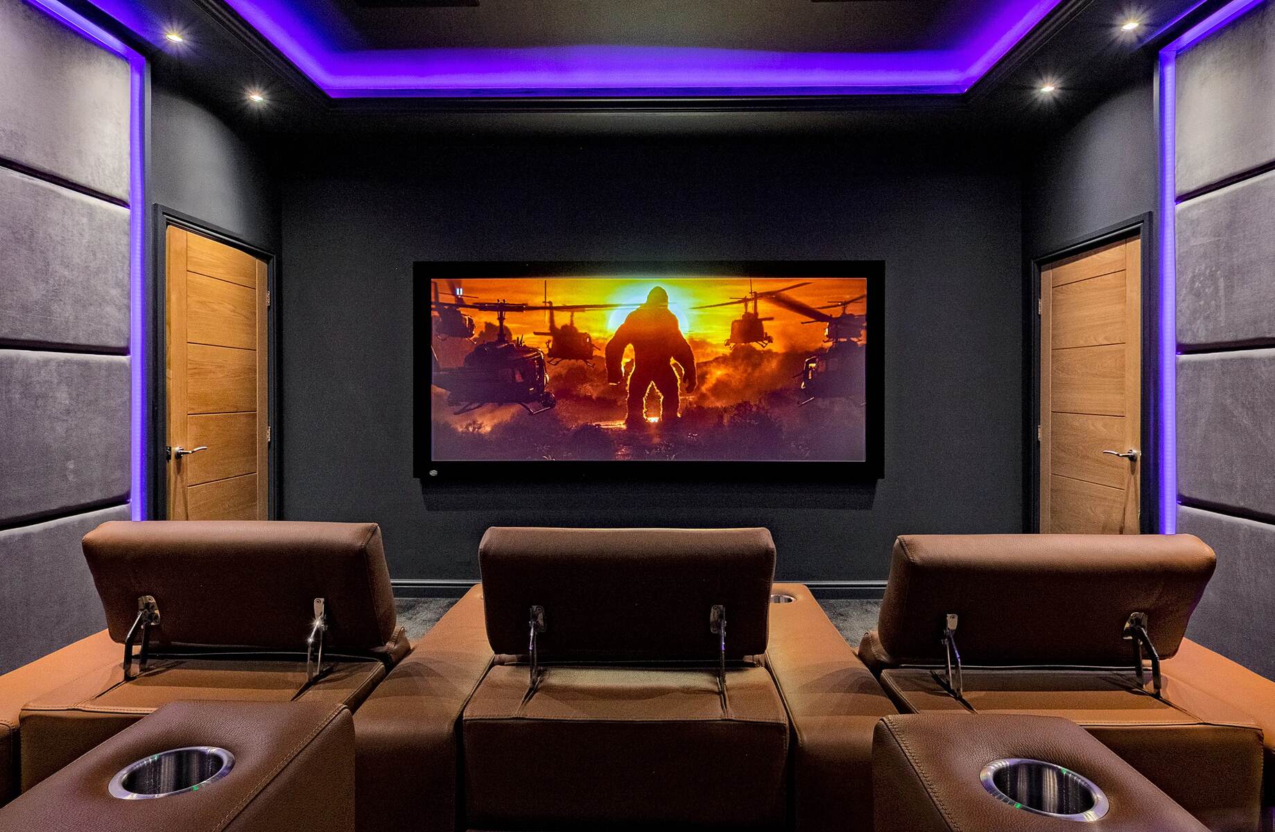 How To Setup A Home Theater System With Projector