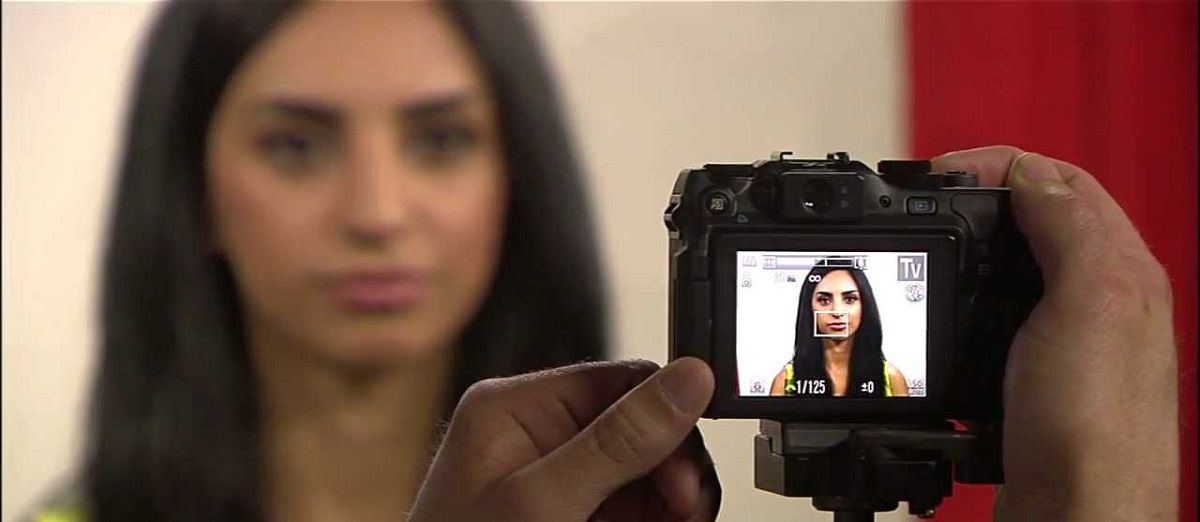 How To Take Id Photo With Digital Camera