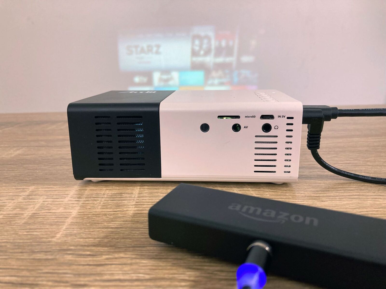 how-to-use-firestick-with-projector