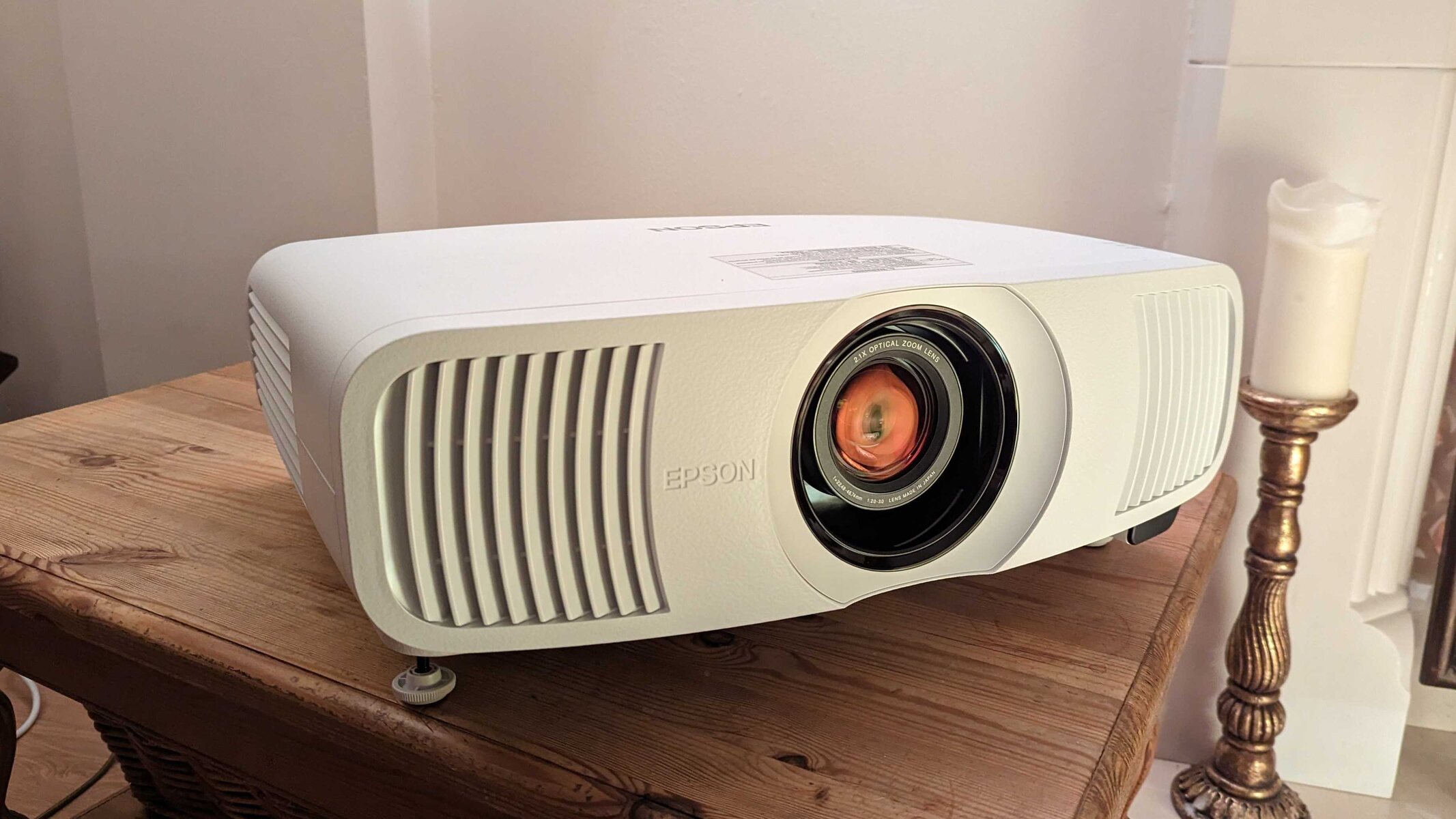 How To Zoom Out On Projector