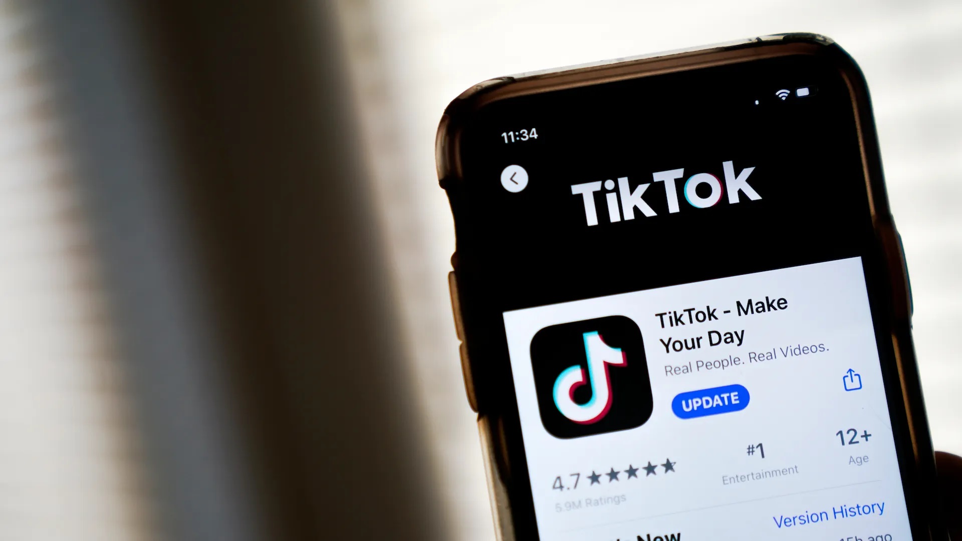 New Tool Hook Offers Legal Remixes For TikTok