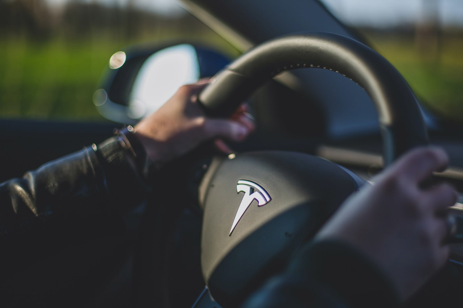 Tesla Reports 44% Drop In Q3 Profit Due To EV Price Cuts