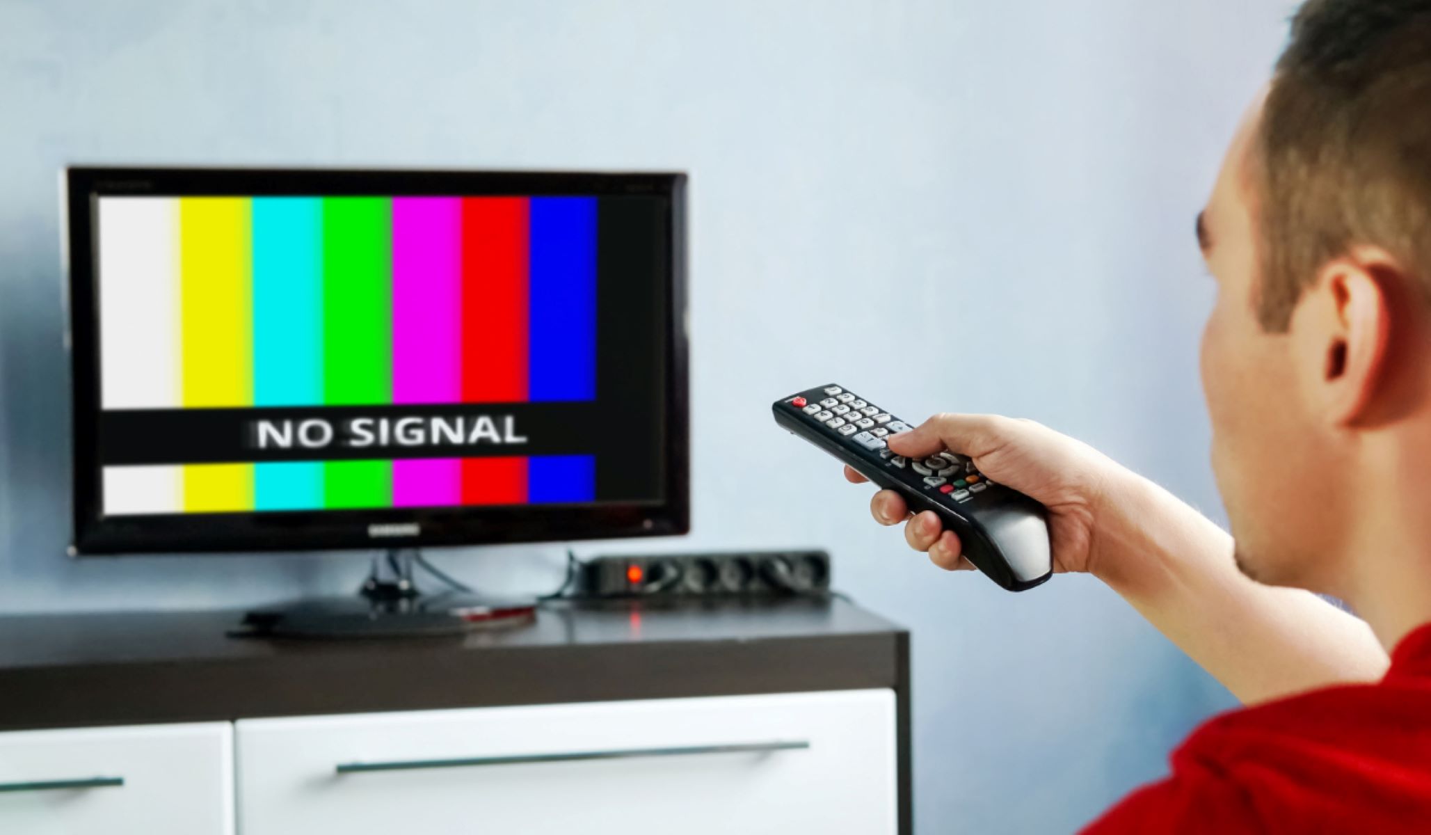What Causes A TV Antenna To Lose Signal