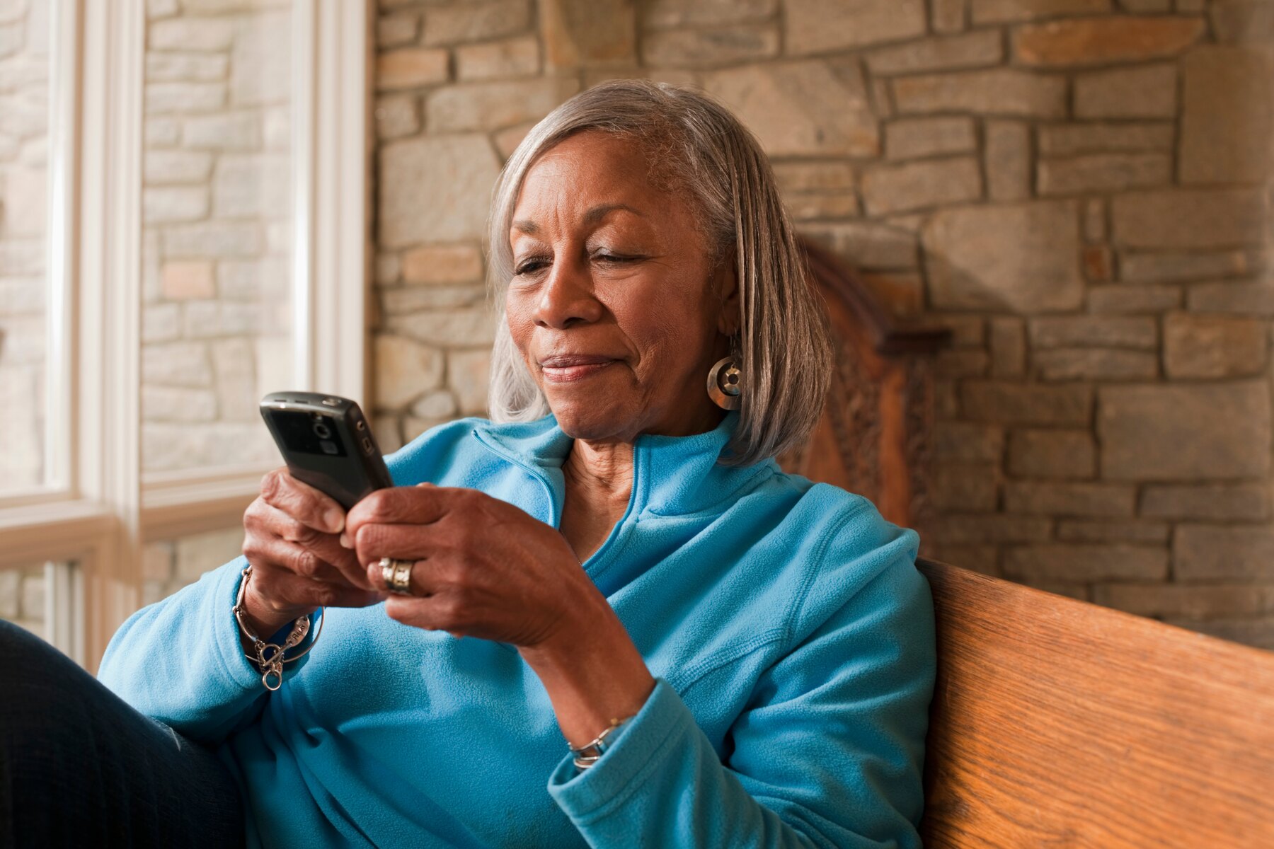 What Is The Best Smartphone For Senior Citizens