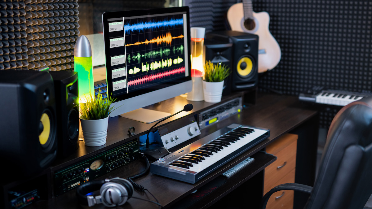8 Amazing Audio Workstation Desk For 2024