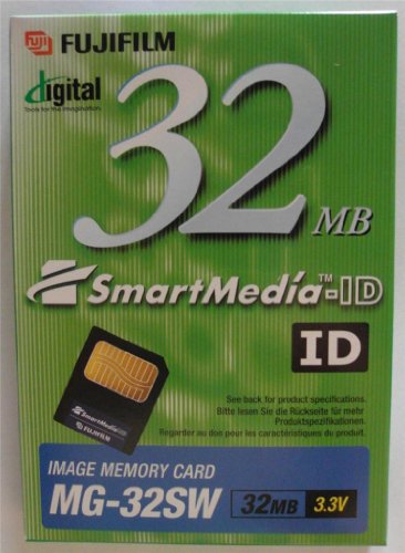 Fuji 32MB SmartMedia Card - Retail Package