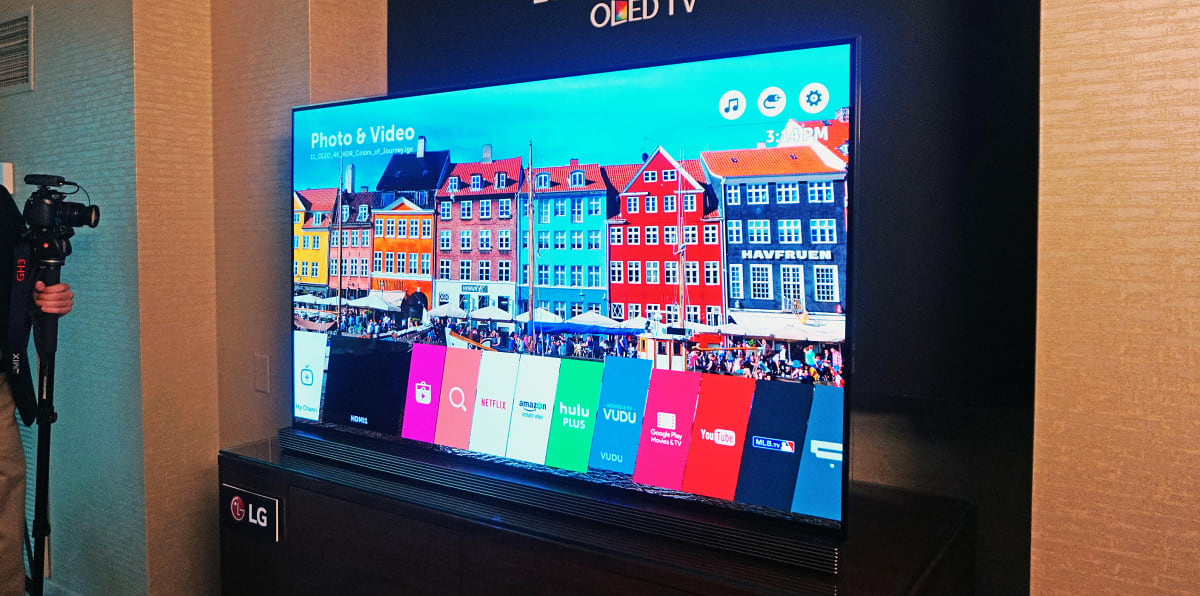 How Are The 2015 LG OLED TV Models Different From The 2016 Models