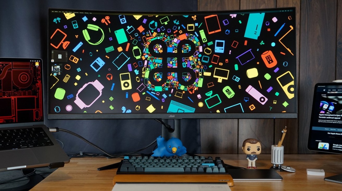 How Big Is A 34-Inch Ultrawide Monitor On A Desk