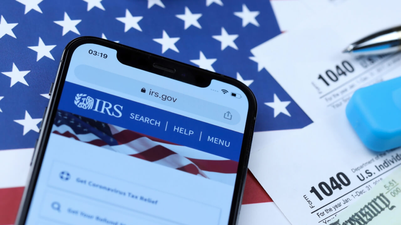 How Can I Change My Banking Information With The IRS
