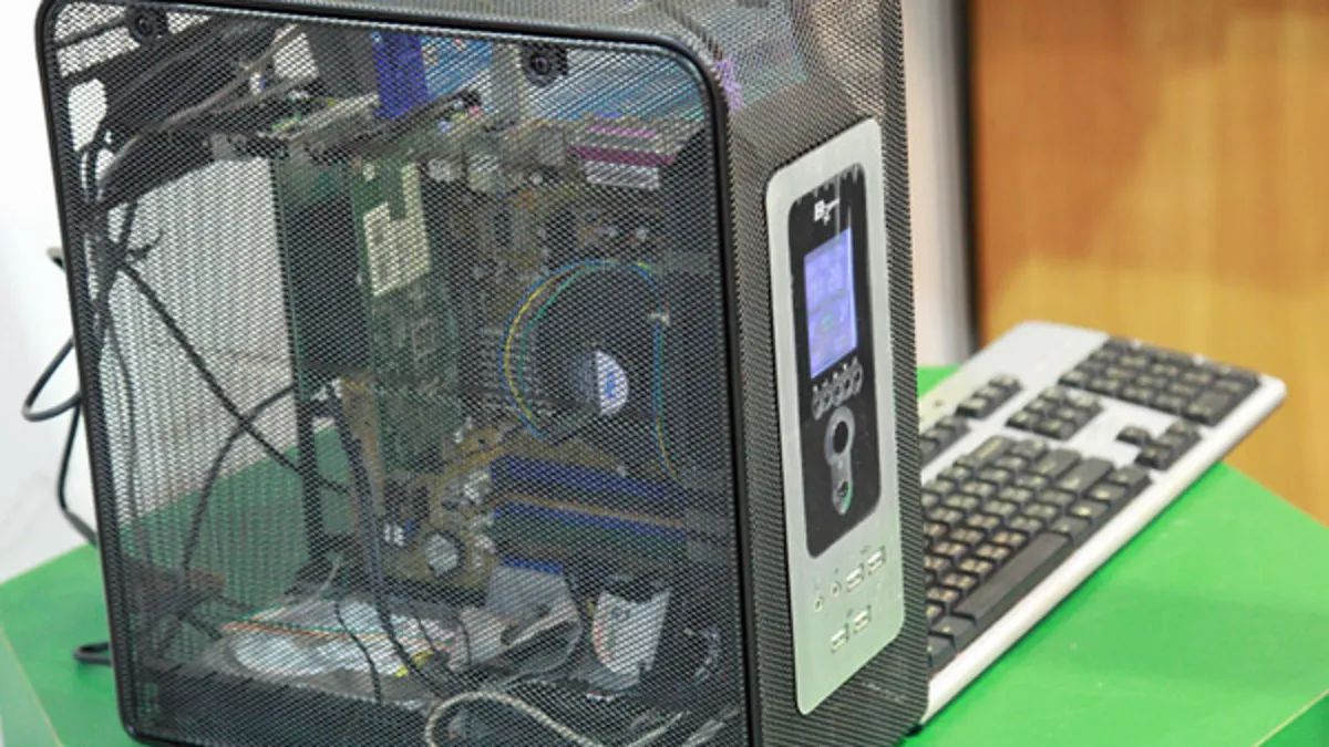 how-to-add-mesh-to-pc-case