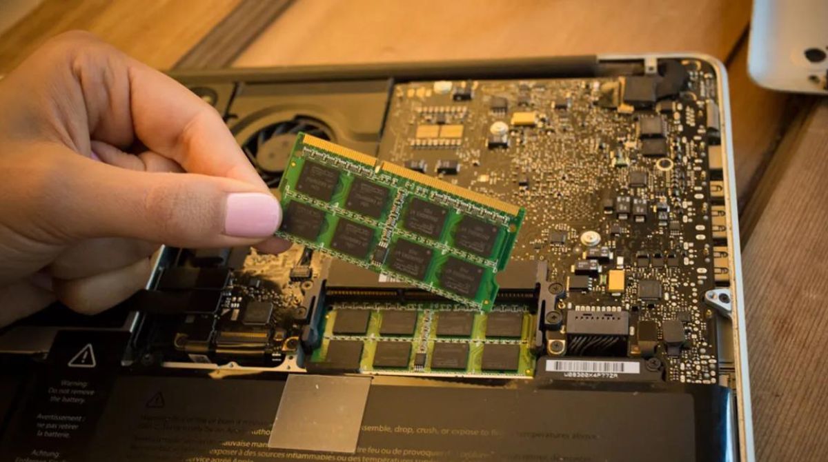 How To Add More RAM To MacBook Pro