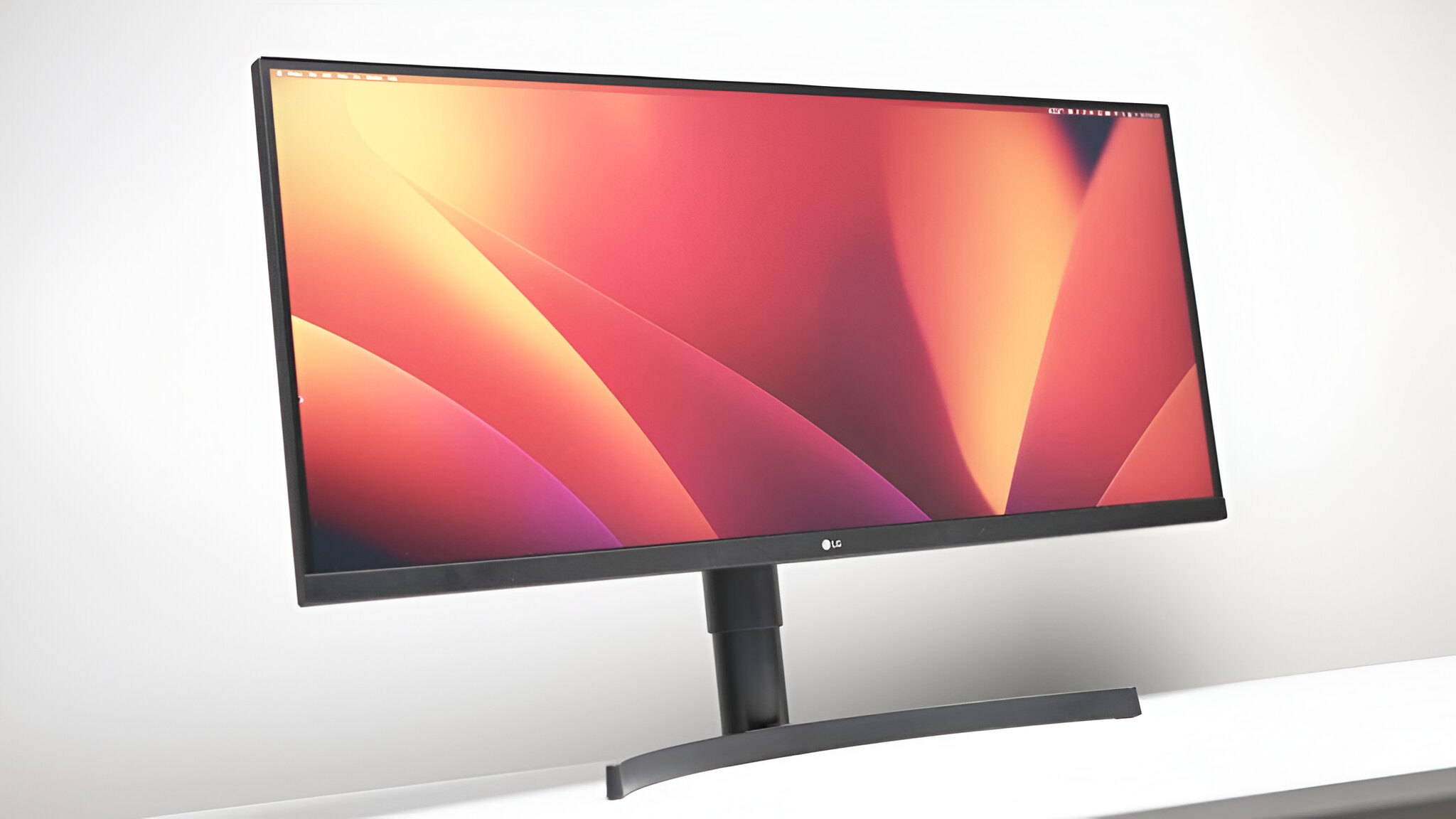 How To Adjust The Height Of An LG 34-Inch Ultrawide Monitor