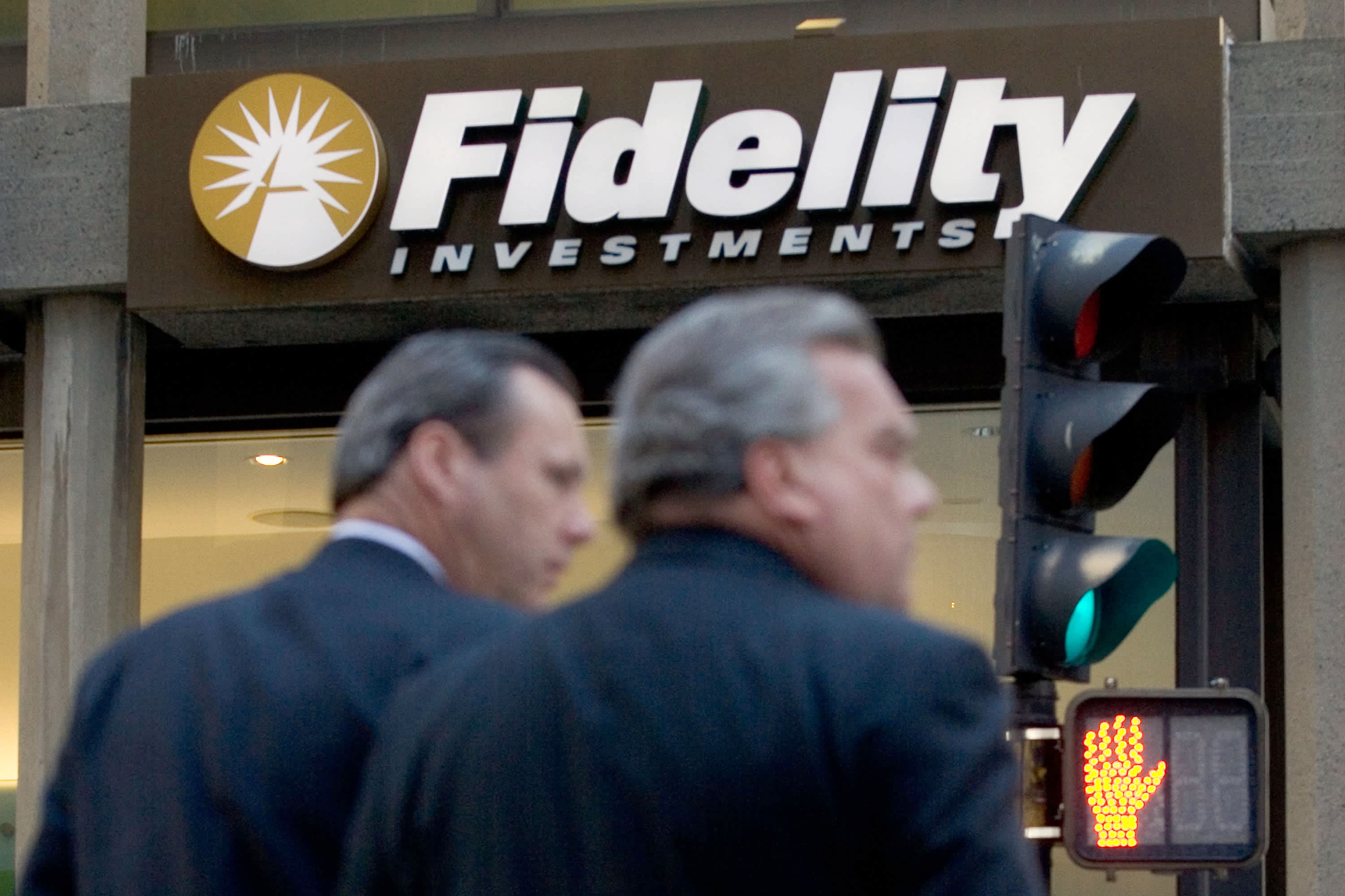 How To Change Investments On Fidelity