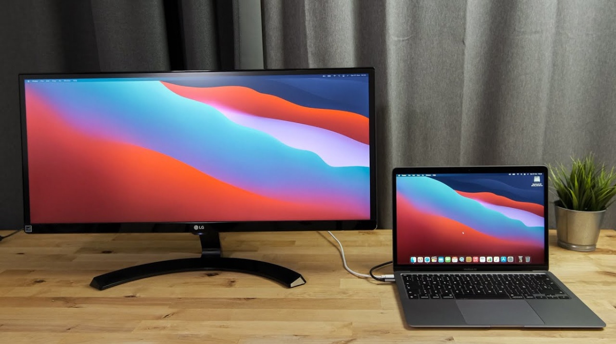 How To Connect A MacBook Pro To An LG Ultrawide Monitor