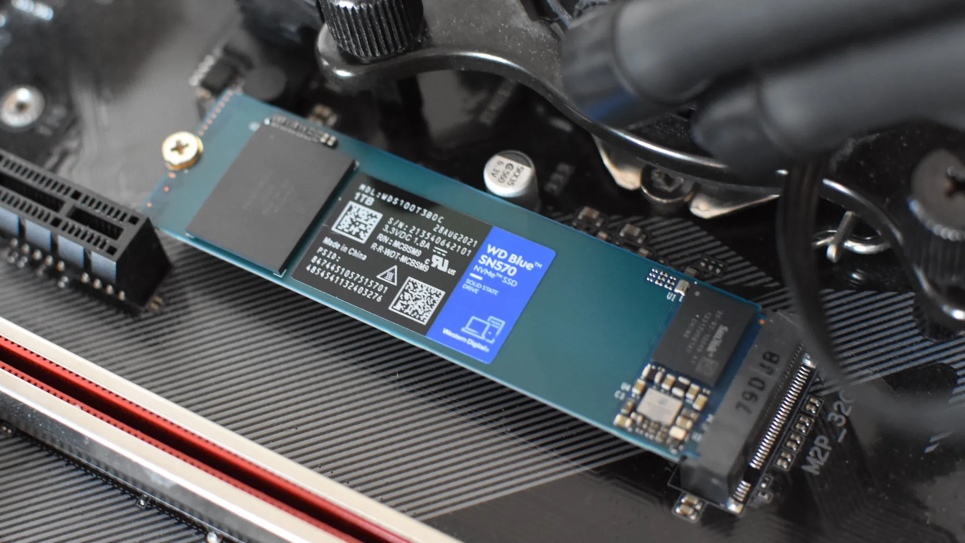 How To Install A SSD Hard Drive M.2 2280 Solid State Drive