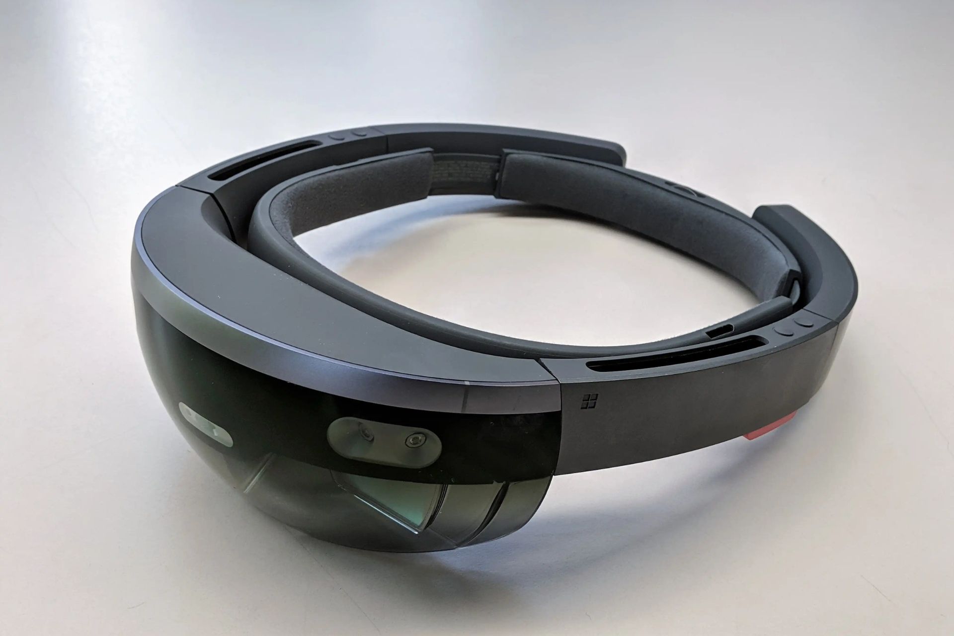 How To Pair HoloLens Clicker
