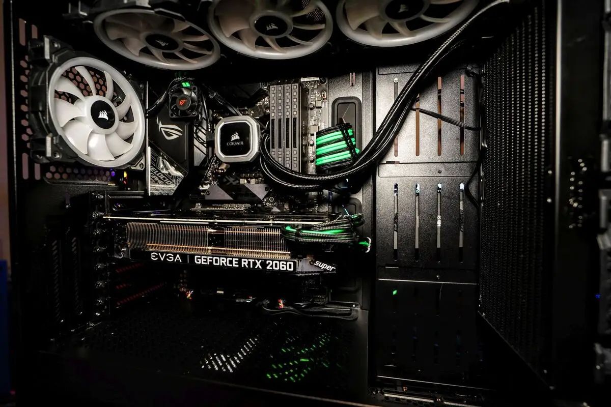 How To Replace A Side Fan In PC Case