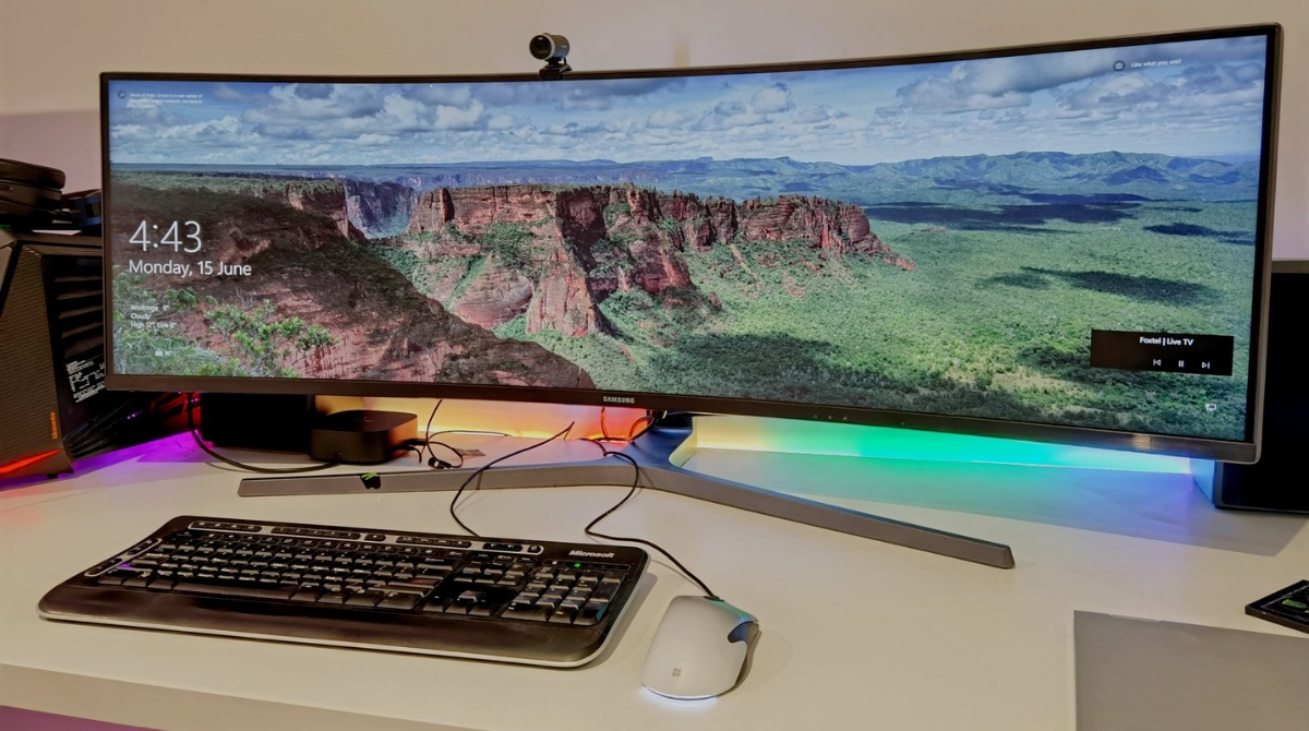 How To Set Up An Ultrawide Monitor On Windows 10