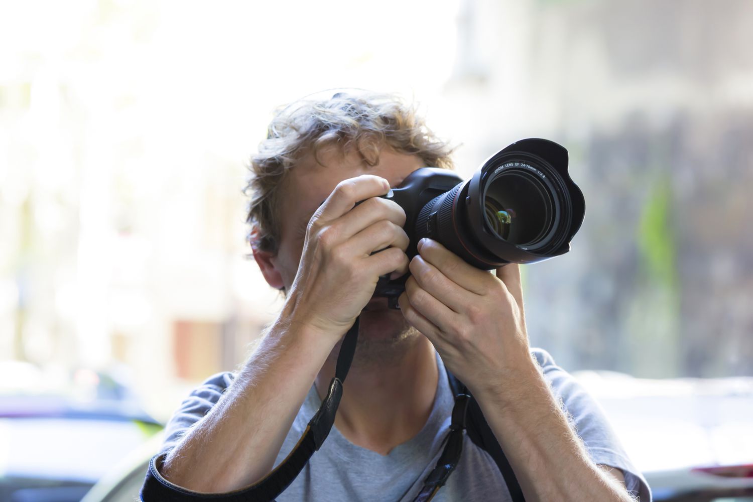 How To Use A Digital SLR Camera