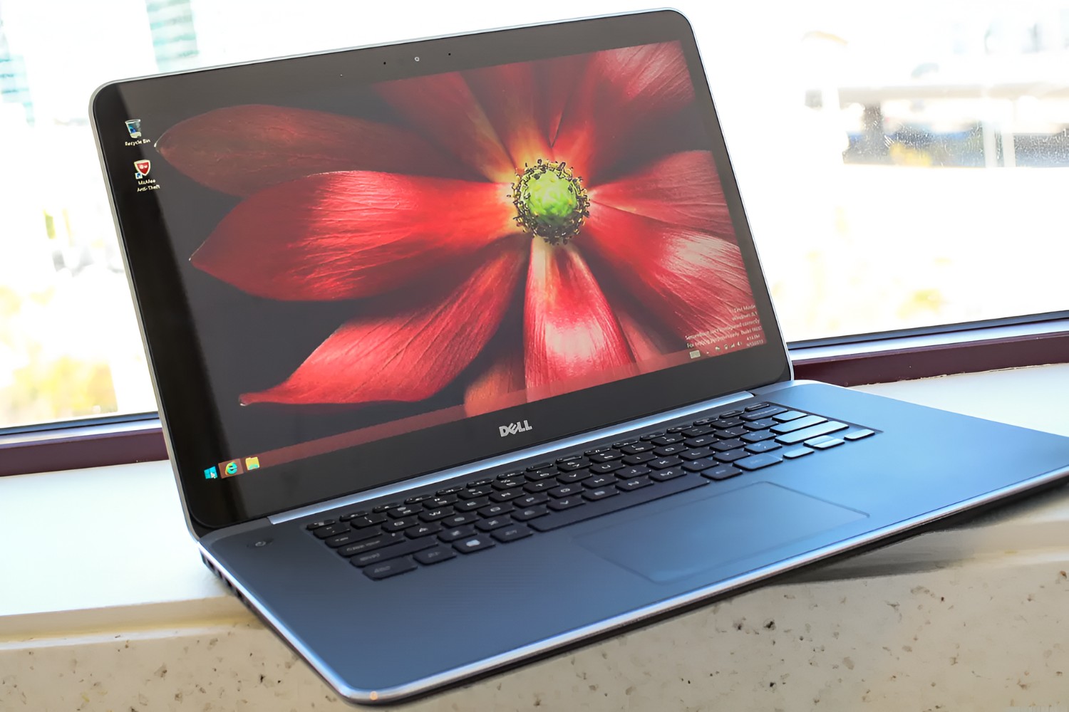 how-wide-is-a-screen-on-a-dell-ultrabook