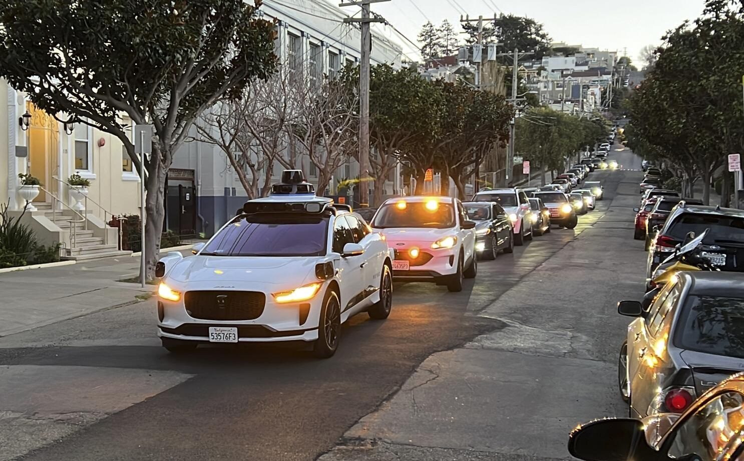 Los Angeles Pushes For Robotaxi Rulemaking Powers