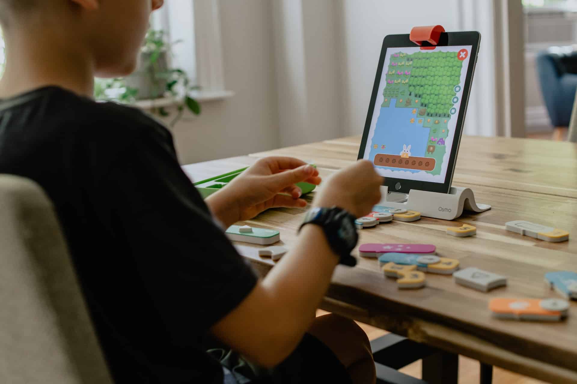 The Top 20 STEM Toys To Spark Young Coders’ Imagination