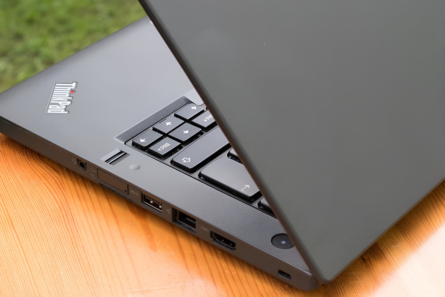 what-are-the-additions-that-change-the-price-of-the-lenovo-t460-ultrabook