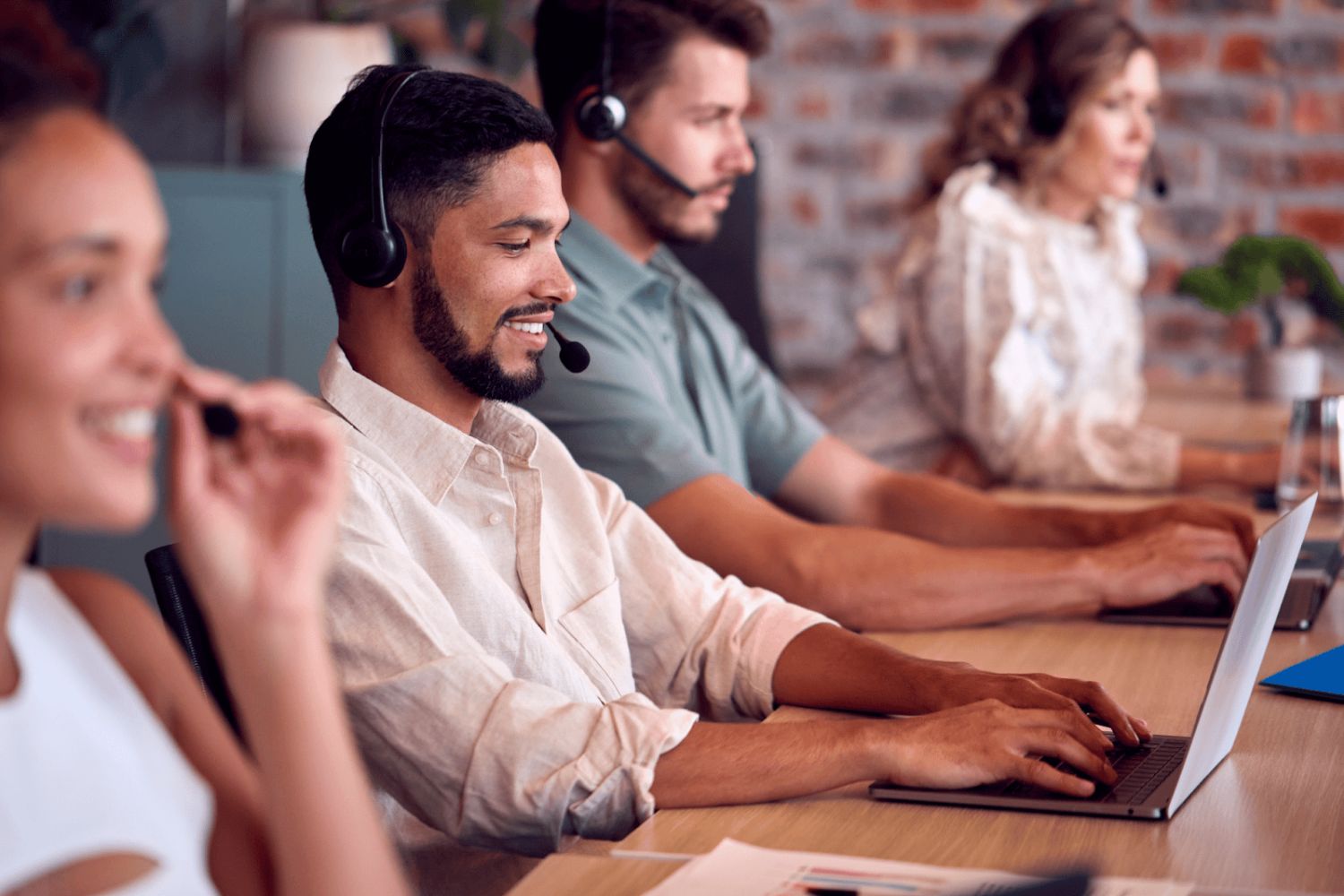 What Is SaaS Customer Support?