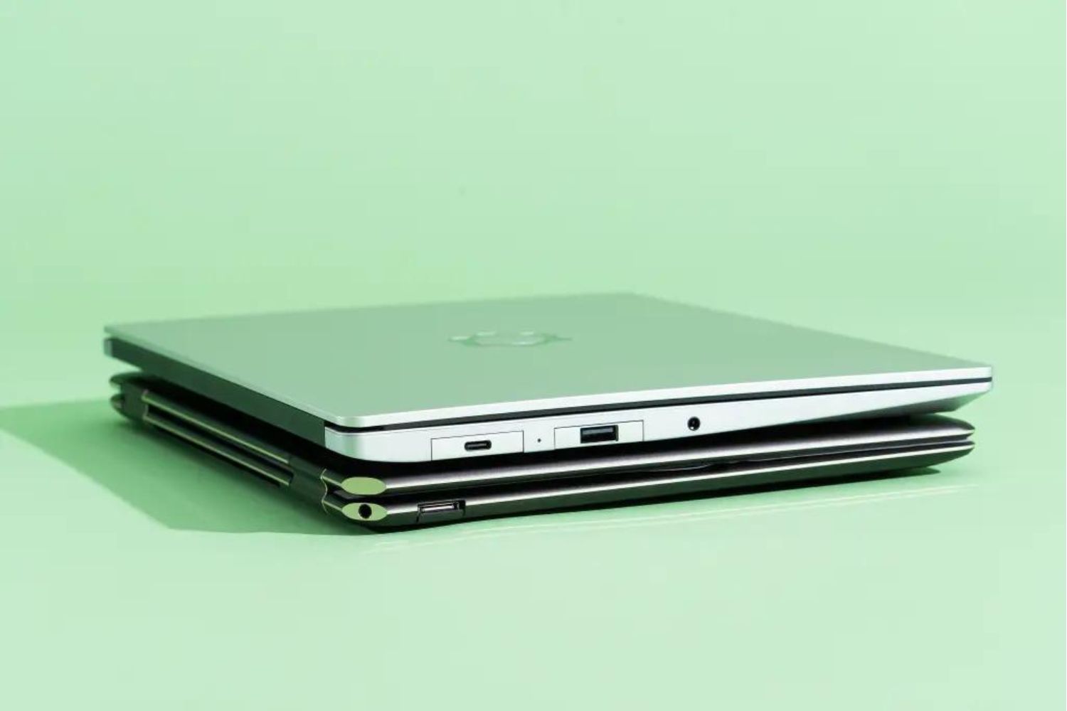 What Is The Difference Between A Laptop Notebook And Ultrabook