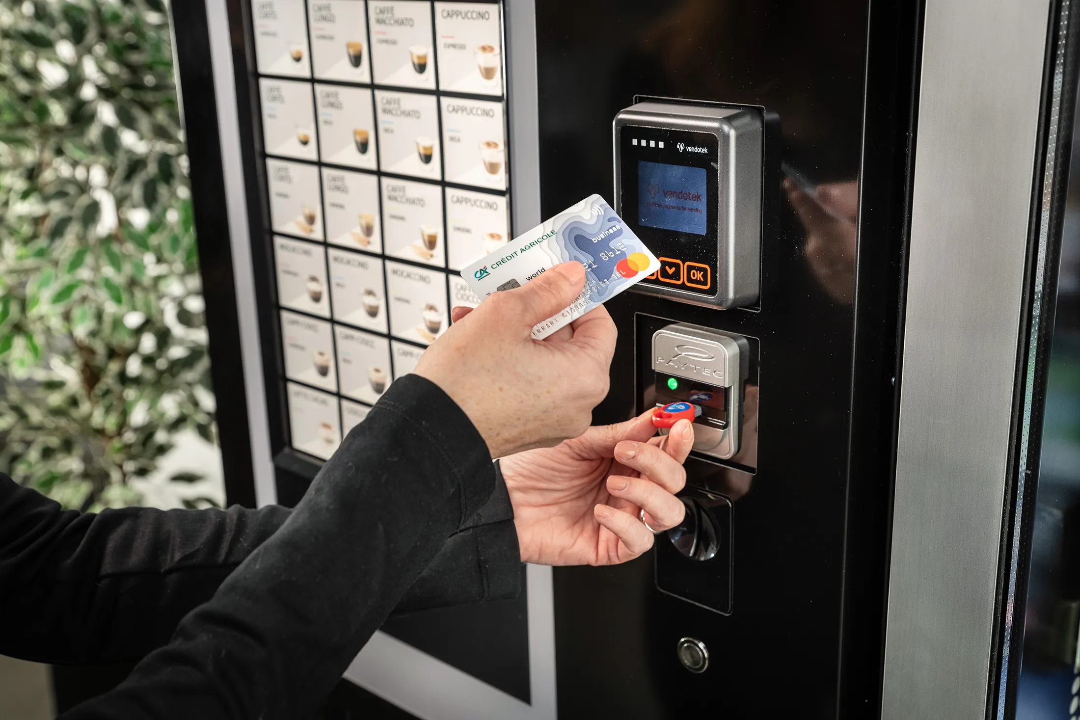 What Part Of Vending Machine Sales Are Cashless