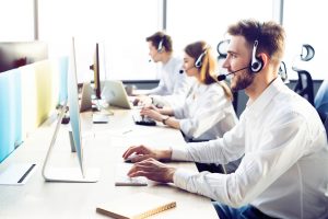 The Evolution of Customer Service: From Basics to Cutting-Edge Technologies